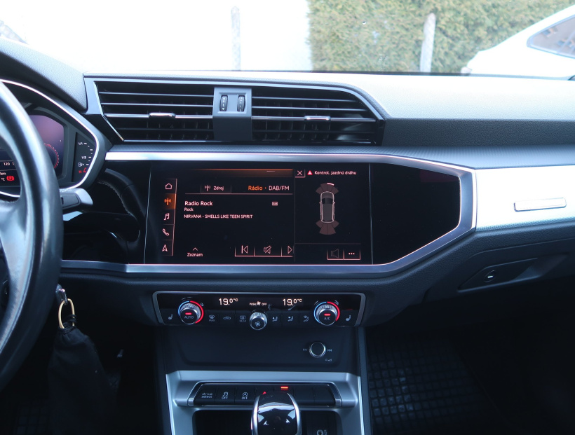 Audi Q3, 2019