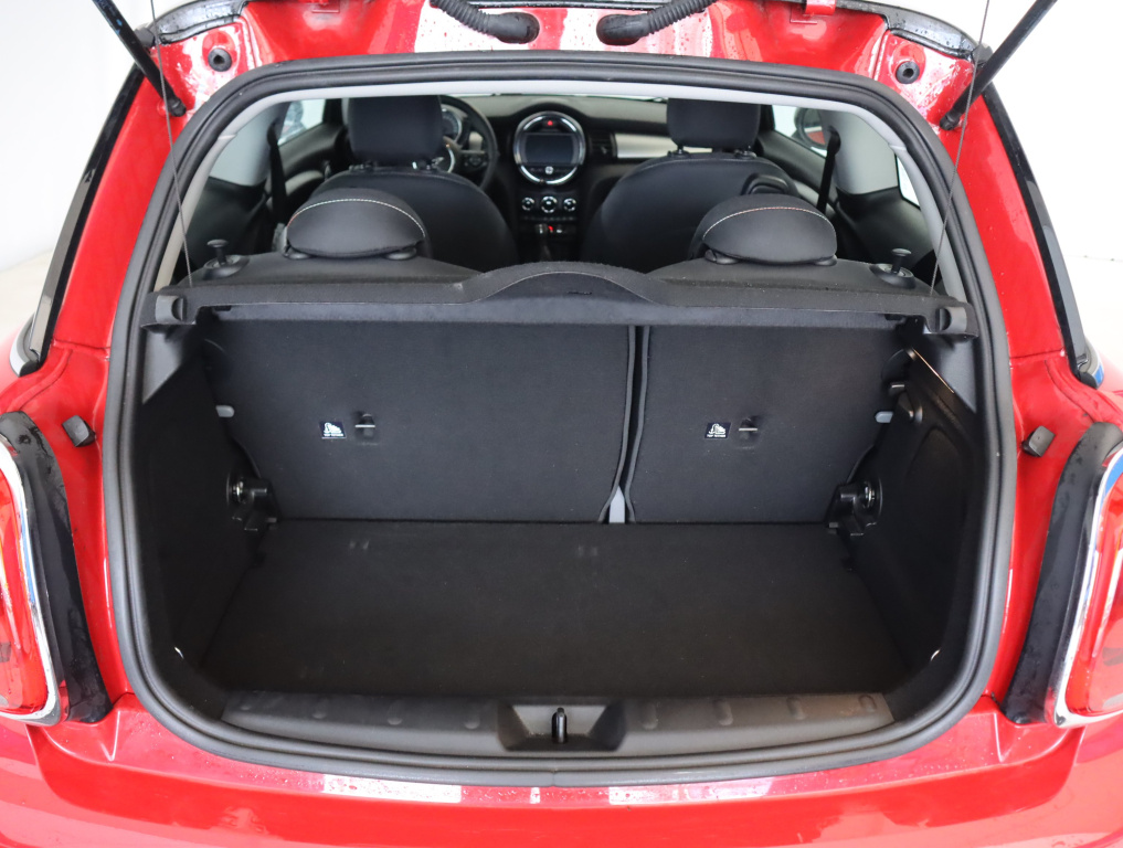MINI 3-door
