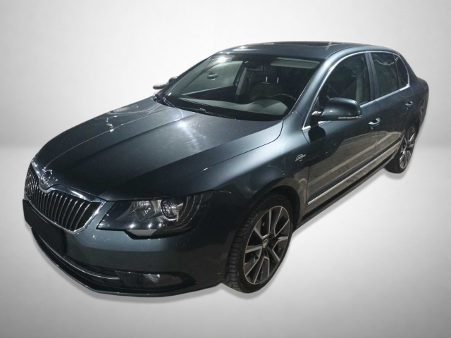 Škoda Superb 2014