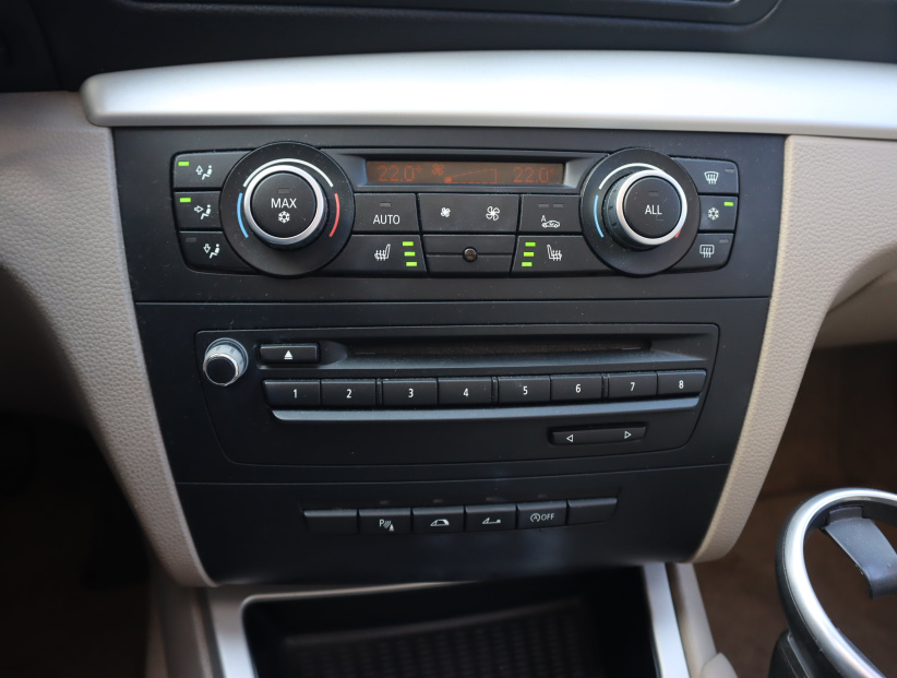 BMW 1, 2011