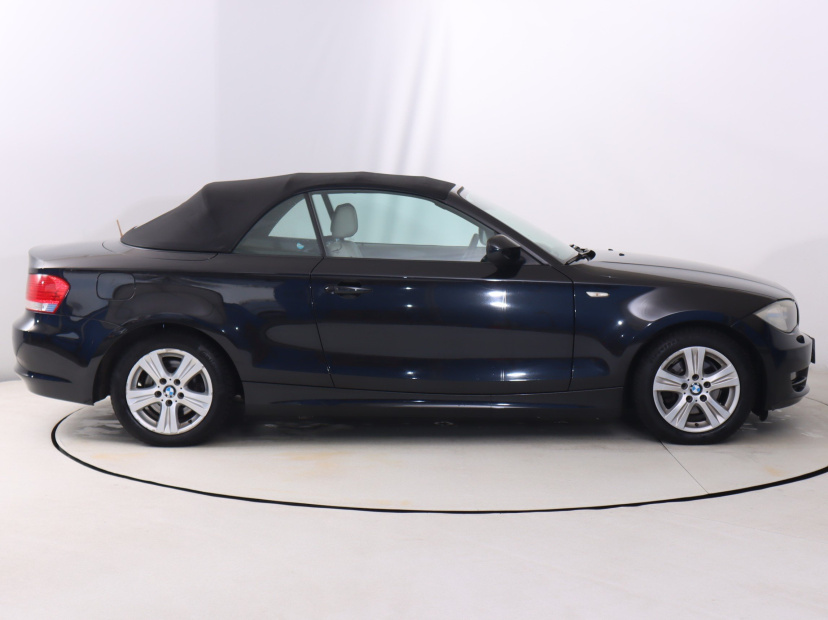 BMW 1, 2011