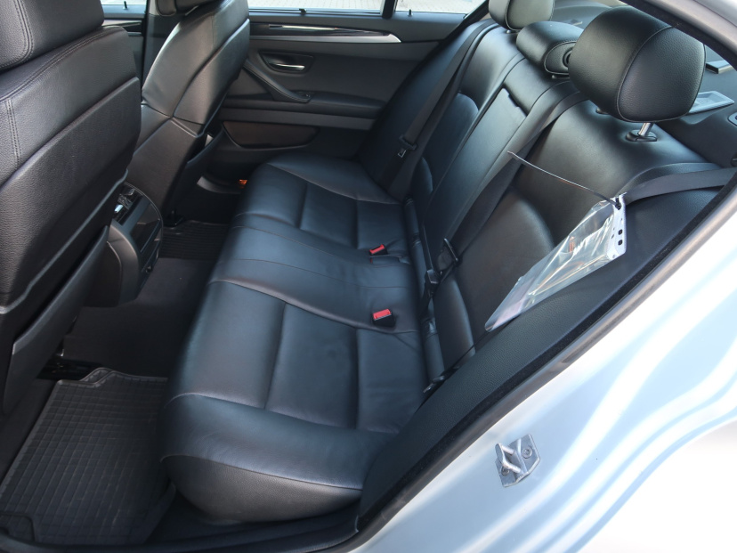 BMW 5, 2013