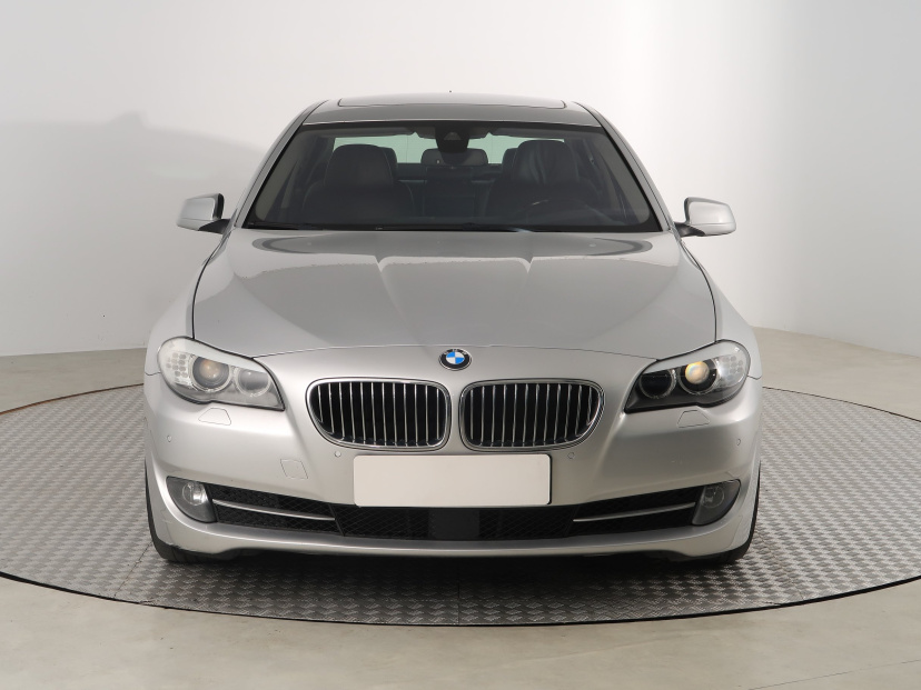 BMW 5, 2013