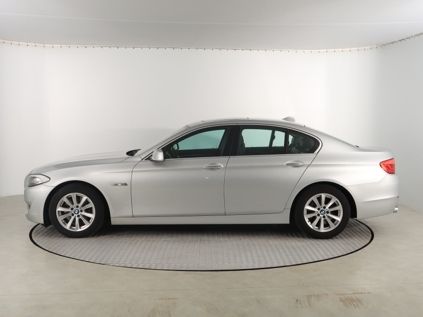 BMW 5, 2013