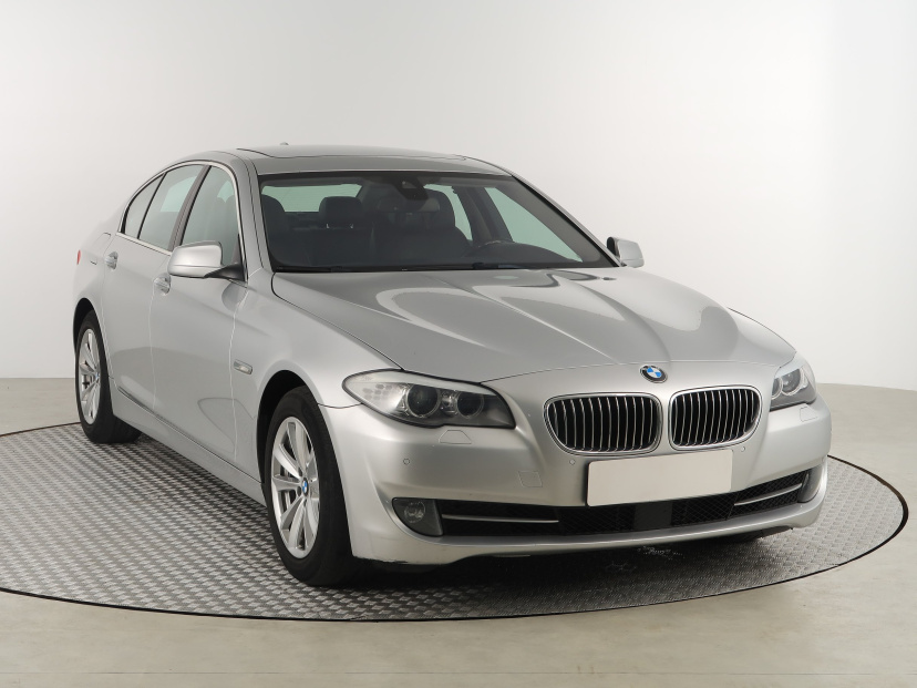 BMW 5, 2013