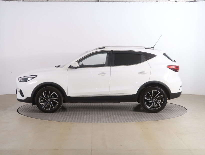 MG ZS SUV, 2022