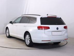 Volkswagen Passat - 2015