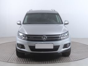Volkswagen Tiguan - 2012