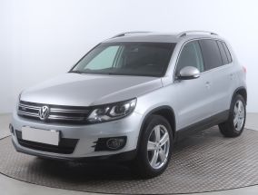 Volkswagen Tiguan - 2012
