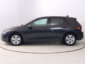 Volkswagen Golf - 2024