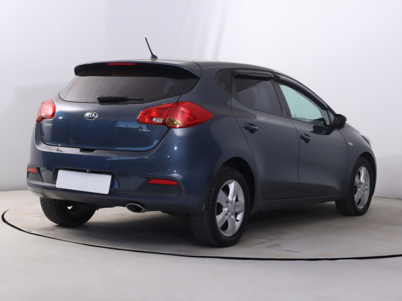 Kia Ceed, 2012