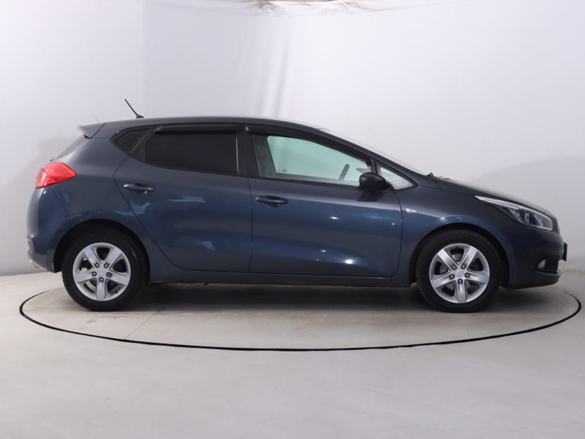 Kia Ceed, 2012