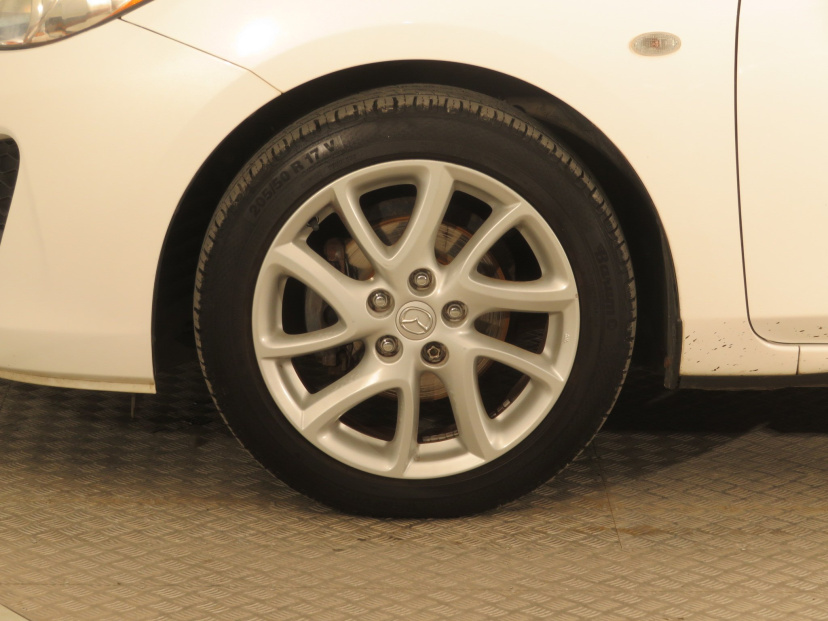 Mazda 3, 2012
