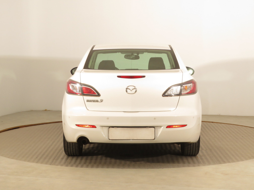 Mazda 3, 2012