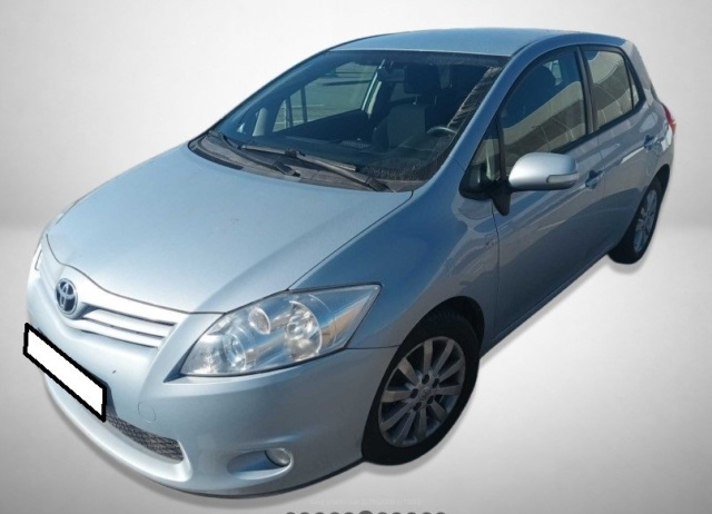 Toyota Auris 2012