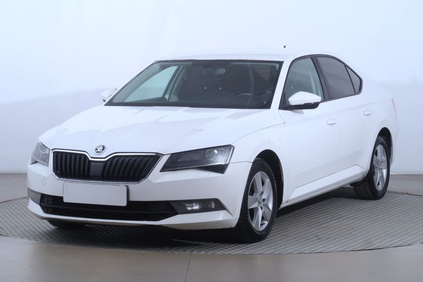 Škoda Superb, 2016