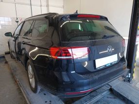 Volkswagen Passat - 2021