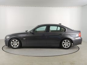 BMW 3 - 2005