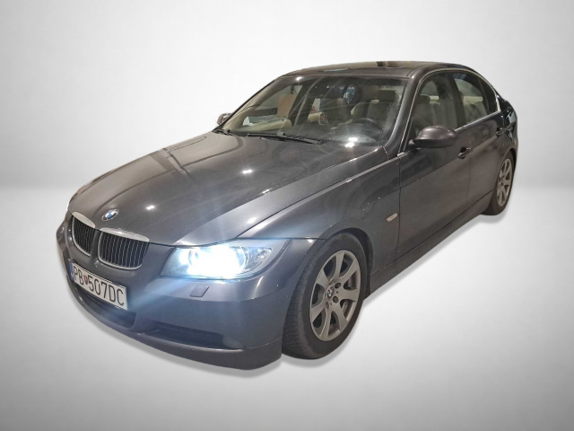 BMW 3 2005