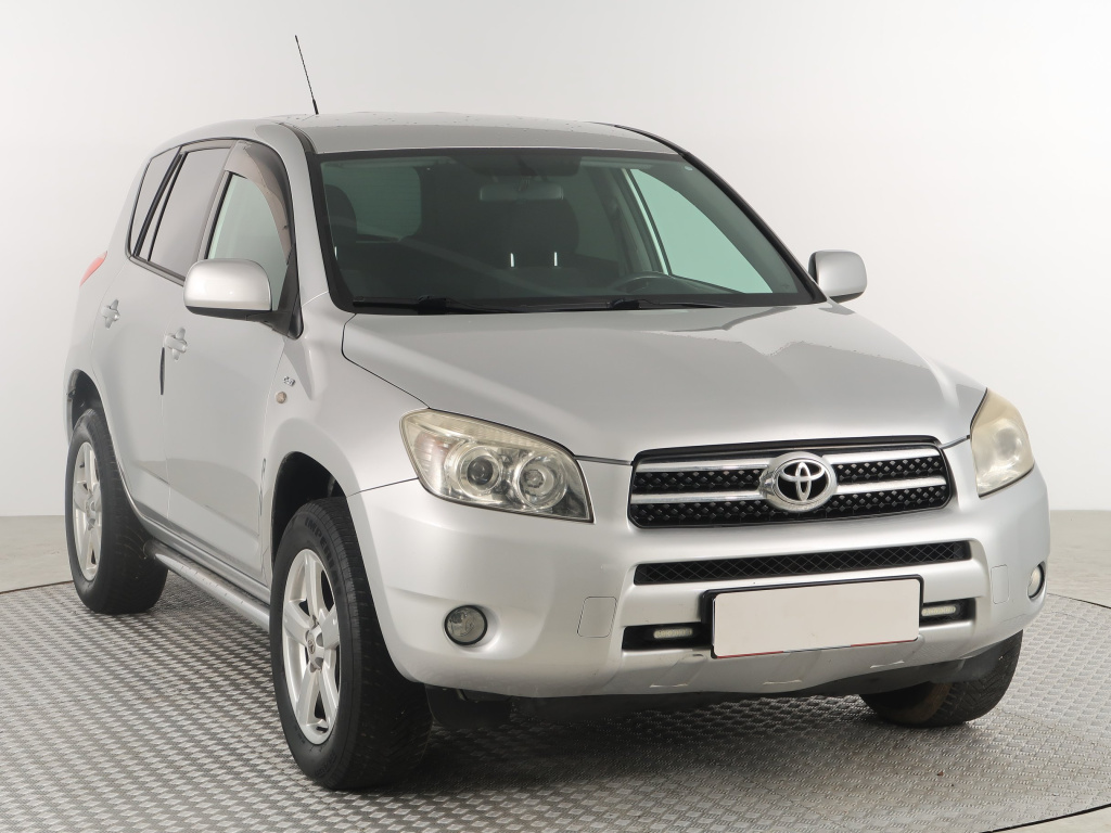 Toyota RAV 4, 2008
