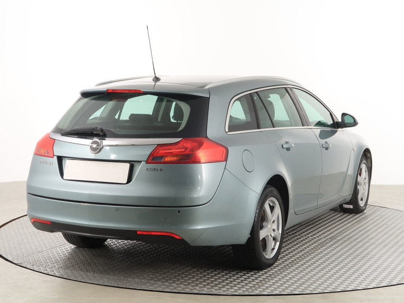 Opel Insignia, 2012