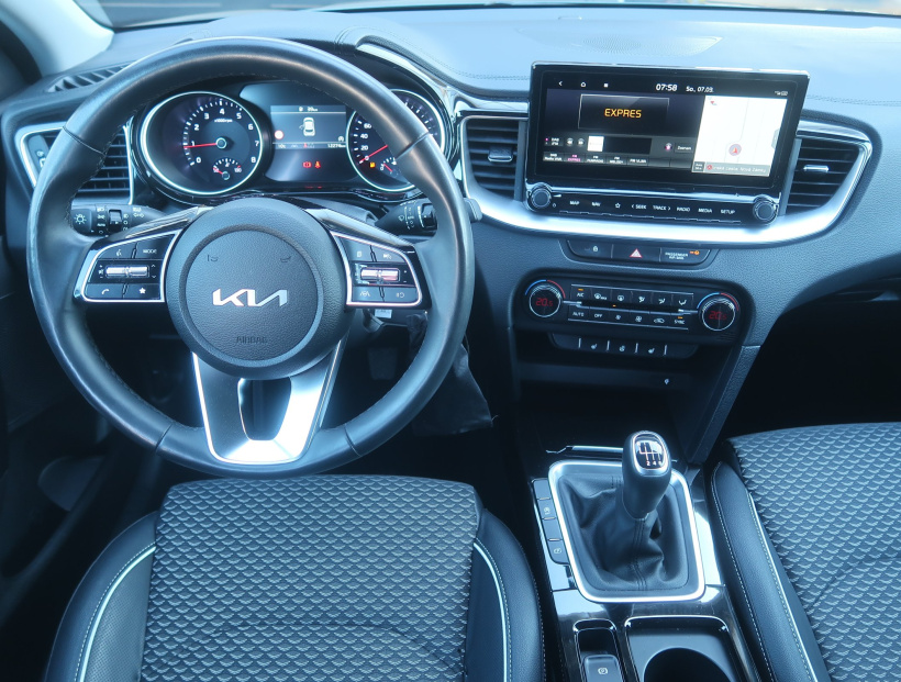 Kia XCeed, 2025