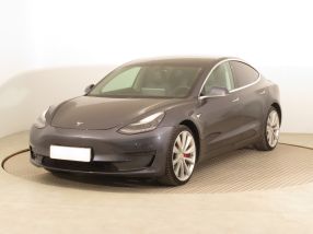 Tesla Model 3 - 2019