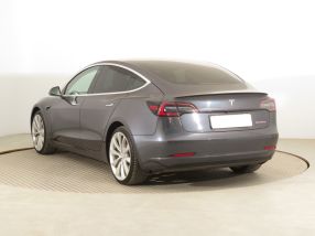 Tesla Model 3 - 2019