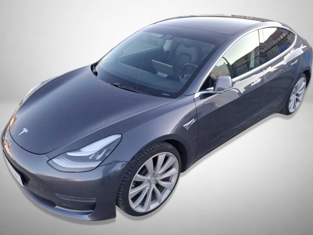 Tesla Model 3 2019