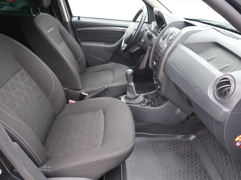 Dacia Duster, 2015