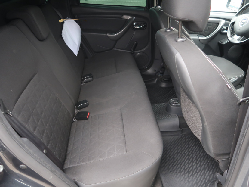 Dacia Duster, 2015