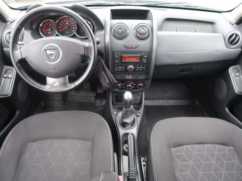 Dacia Duster, 2015