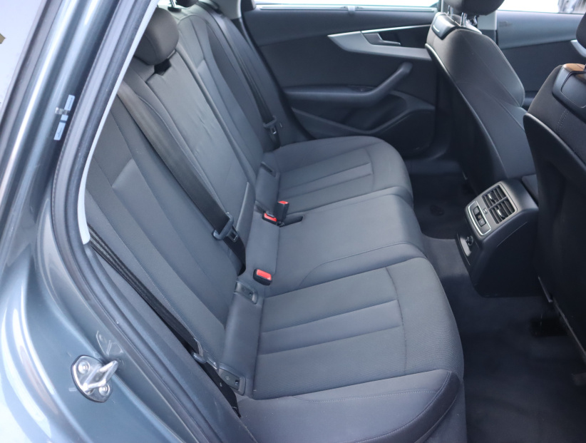 Audi A4, 2018