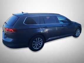 Volkswagen Passat - 2015