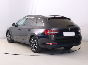 Škoda Superb - 2016