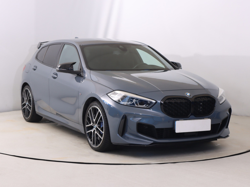 BMW 1, 2021