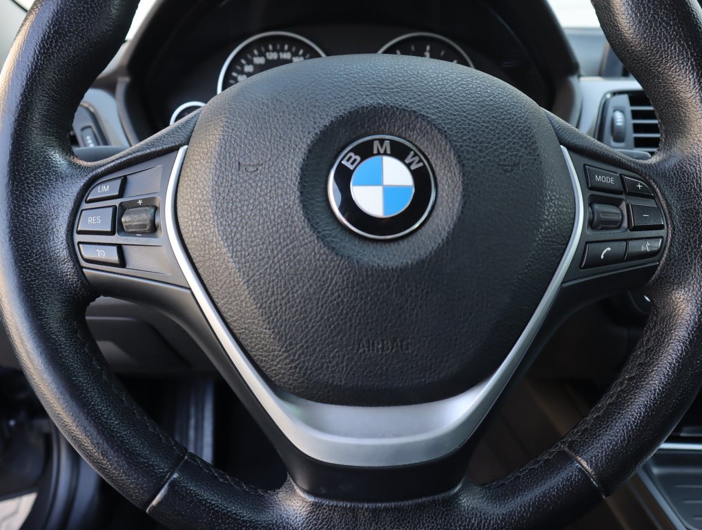 BMW 3