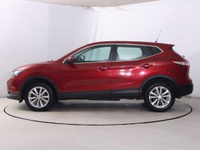 Nissan Qashqai - 2015