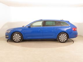 Skoda Superb - 2023