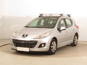 Peugeot 207 - 2011