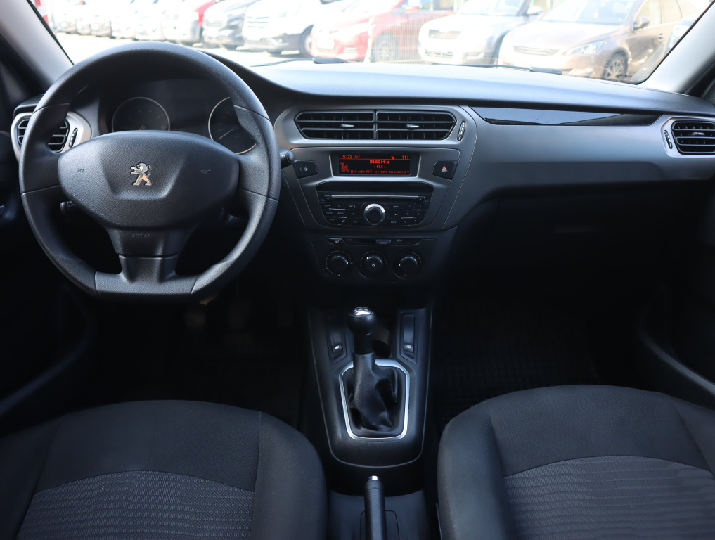 Peugeot 301