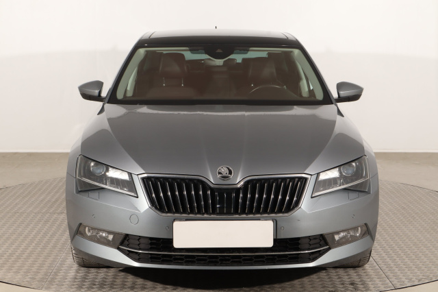 Škoda Superb, 2017