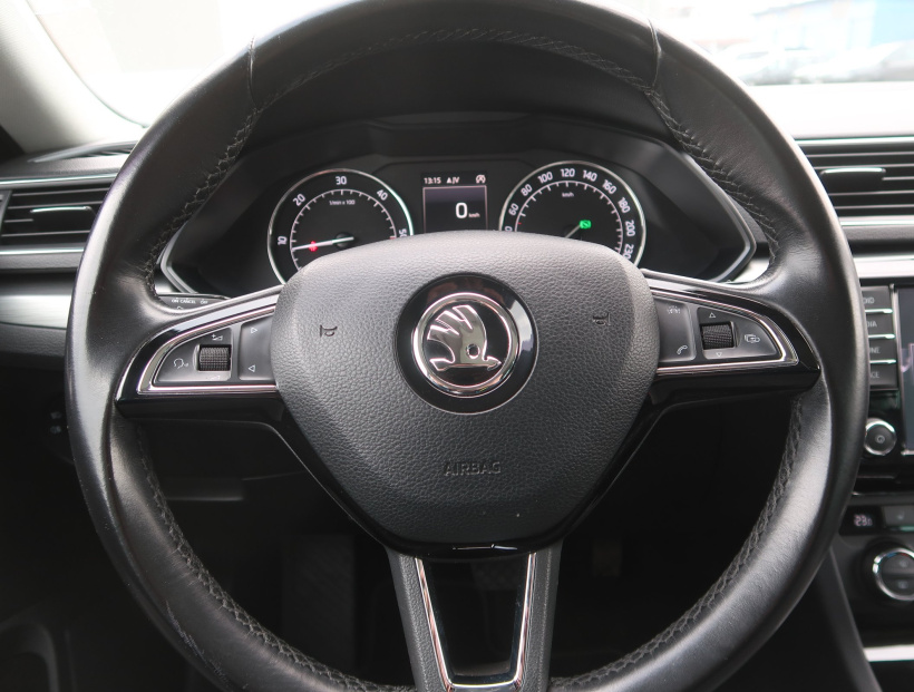 Škoda Superb, 2016