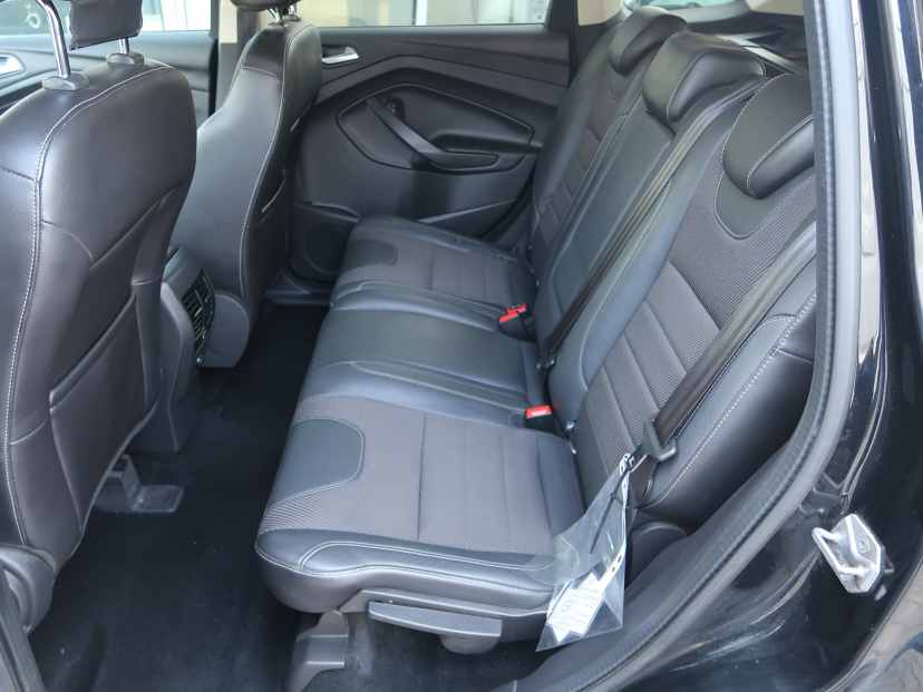 Ford Kuga, 2014