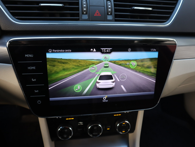 Škoda Superb, 2021