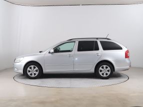 Skoda Octavia - 2012
