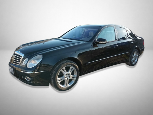 Mercedes-Benz E 2006