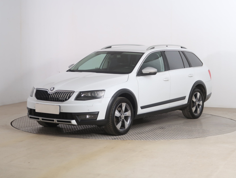 Škoda Octavia Scout, 2015