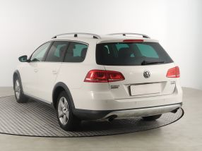 Volkswagen Passat - 2015