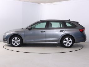Škoda Octavia - 2022